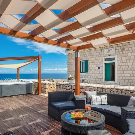 In With Kitchen Holiday home