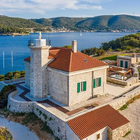 Holiday home In With Kitchen